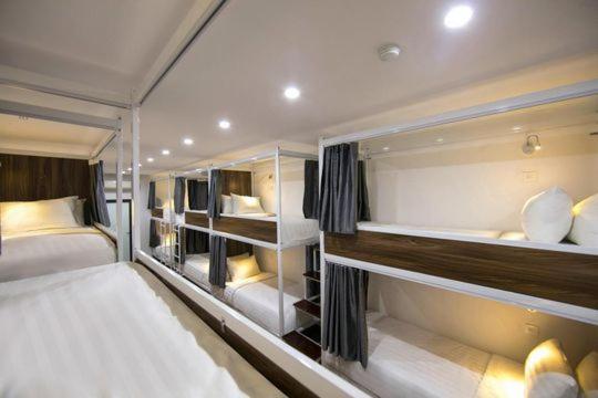 Hanoi Eastern Gate Hostel & Spa Dış mekan fotoğraf